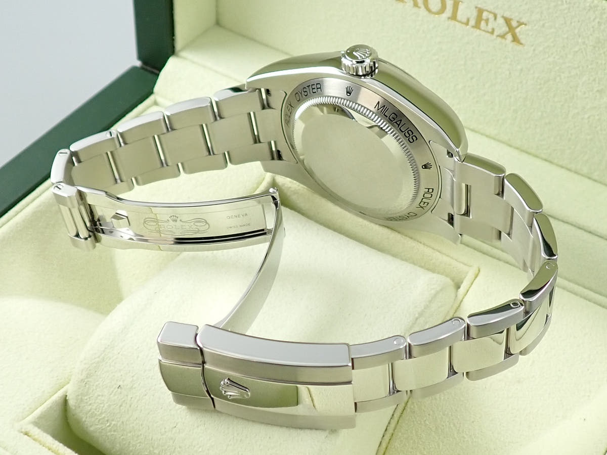 ロレックス ミルガウス Ref.116400 ホワイト文字盤 美品 9LPXJL0Y