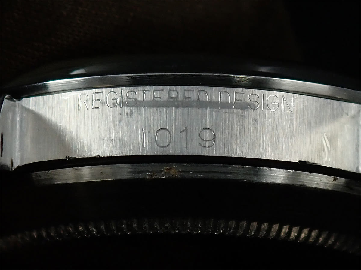 ロレックス ミルガウス Ref.1019 ブラック文字盤 中古 734YHVX8