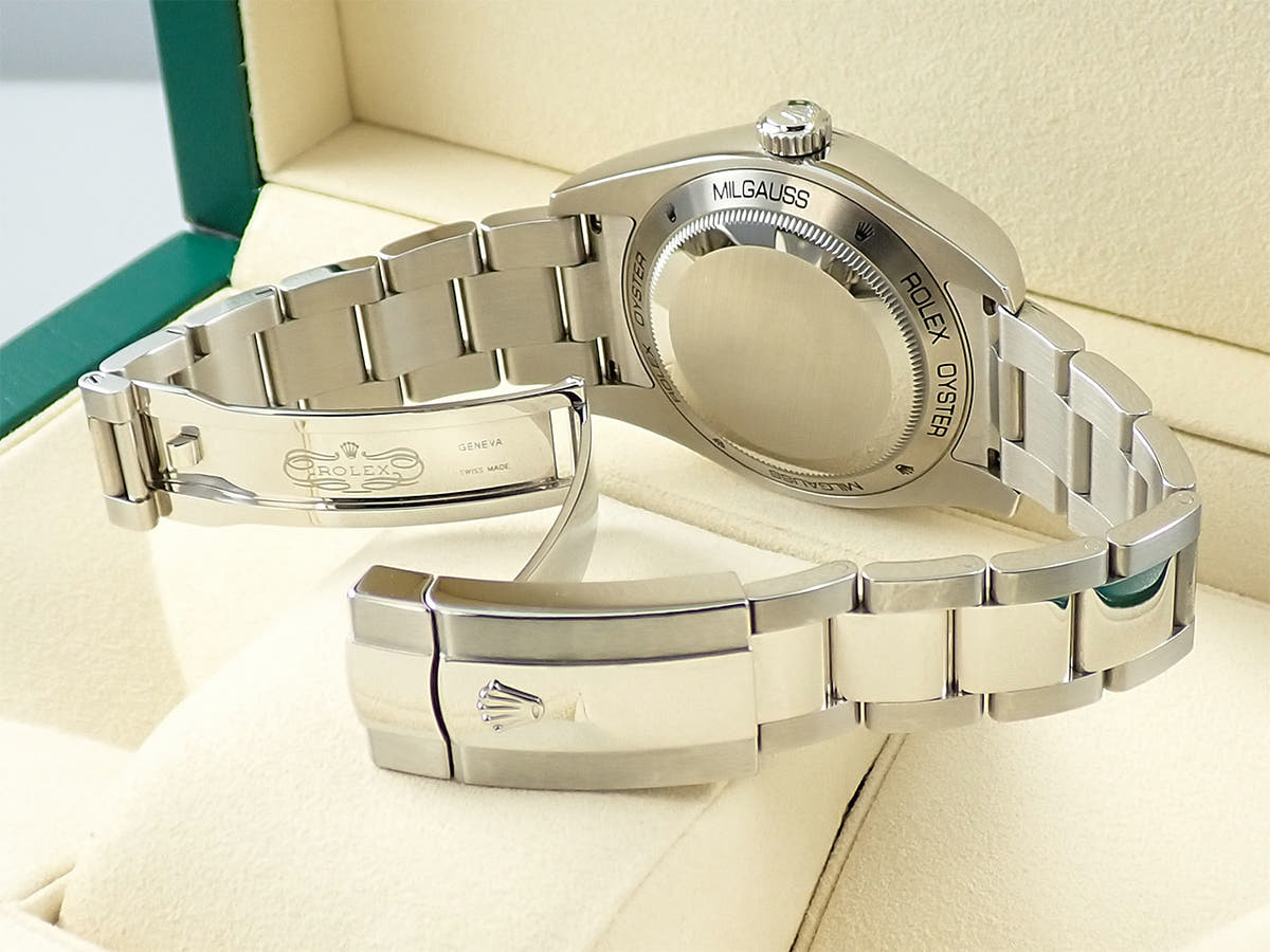 ロレックス ミルガウス Ref.116400GV Zブルー文字盤 中古 0W6C99JY