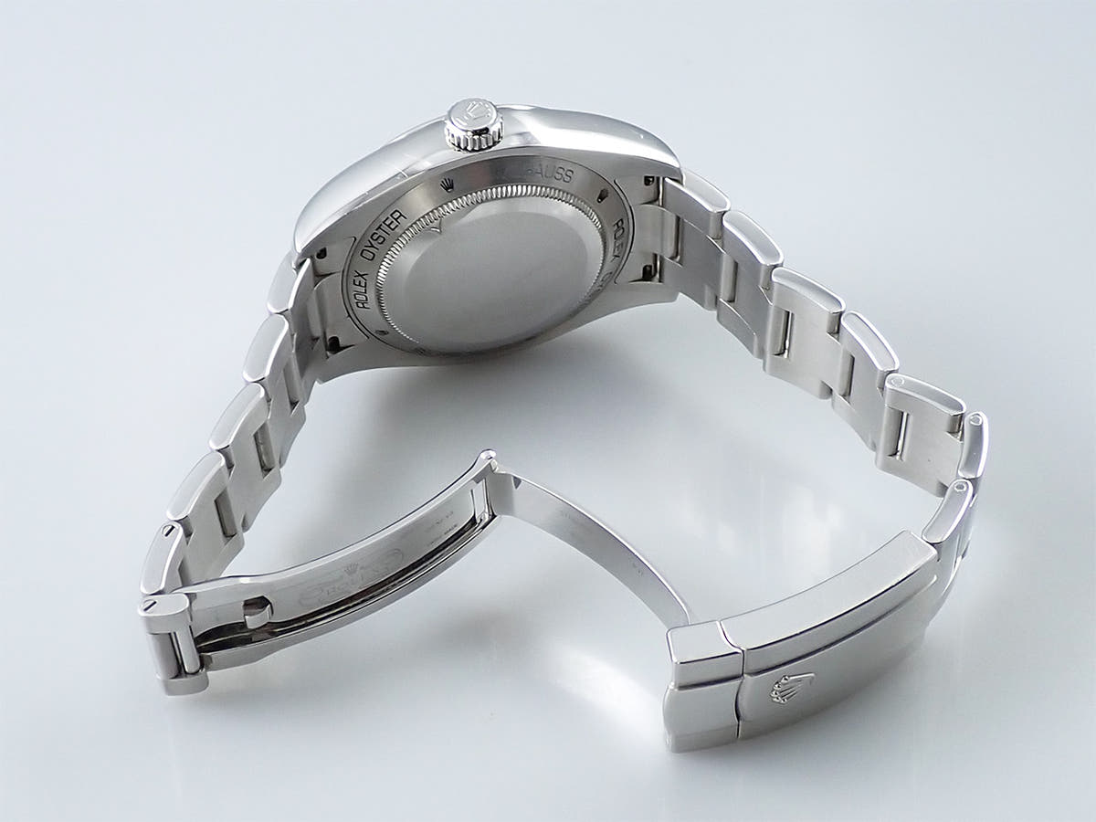 ロレックス ミルガウス Ref.116400 ホワイト文字盤 中古 C8A2CP39