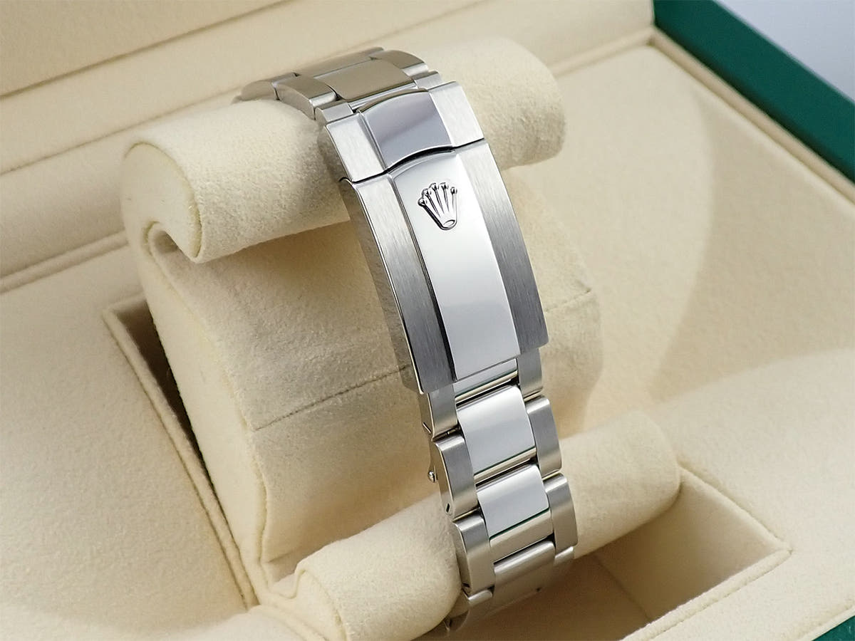 ロレックス ミルガウス Ref.116400GV Zブルー文字盤 中古 165P9S5F