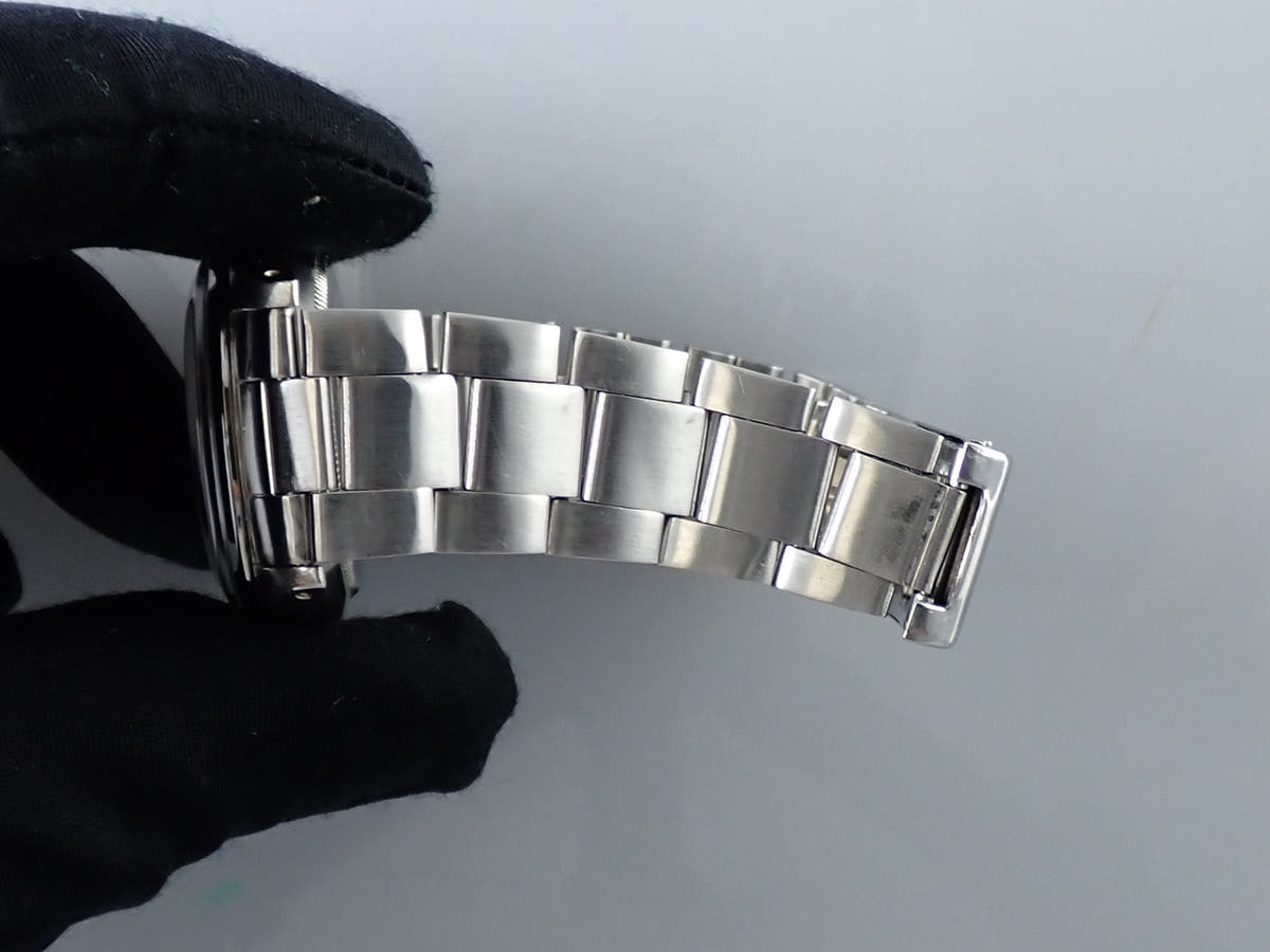 ロレックス ミルガウス Ref.1019 シルバー文字盤 中古 5RTW696U