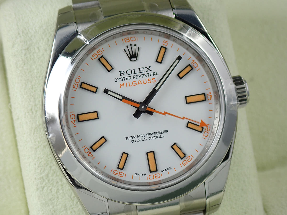 ロレックス ミルガウス Ref.116400 ホワイト文字盤 デッドストック 30RFXHZR