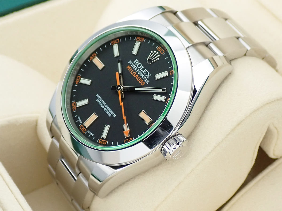 ロレックス ミルガウス Ref.116400GV ブラック文字盤 中古 8T000203