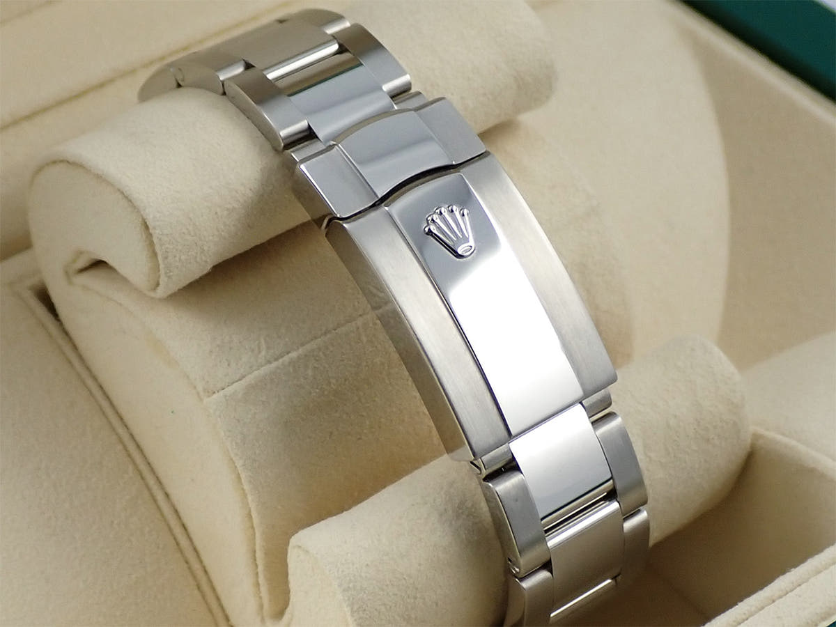 ロレックス ミルガウス Ref.116400GV ブラック文字盤 中古 8T000203
