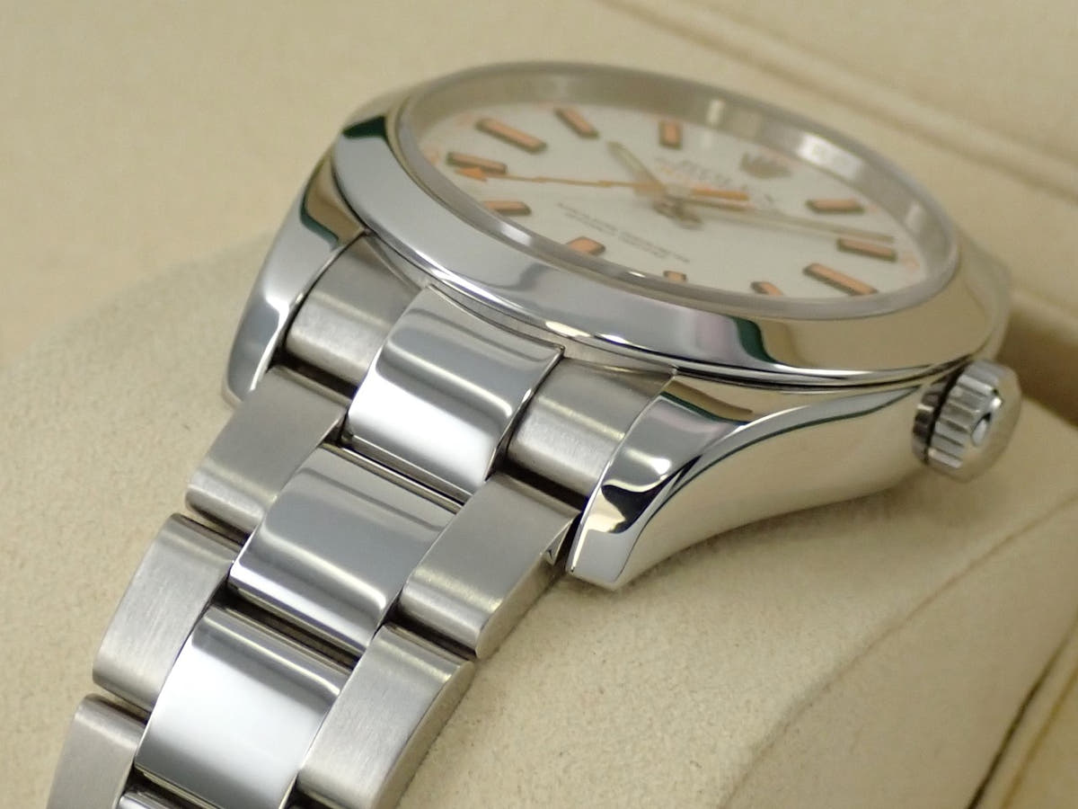 ロレックス ミルガウス Ref.116400 ホワイト文字盤 美中古 33R18304