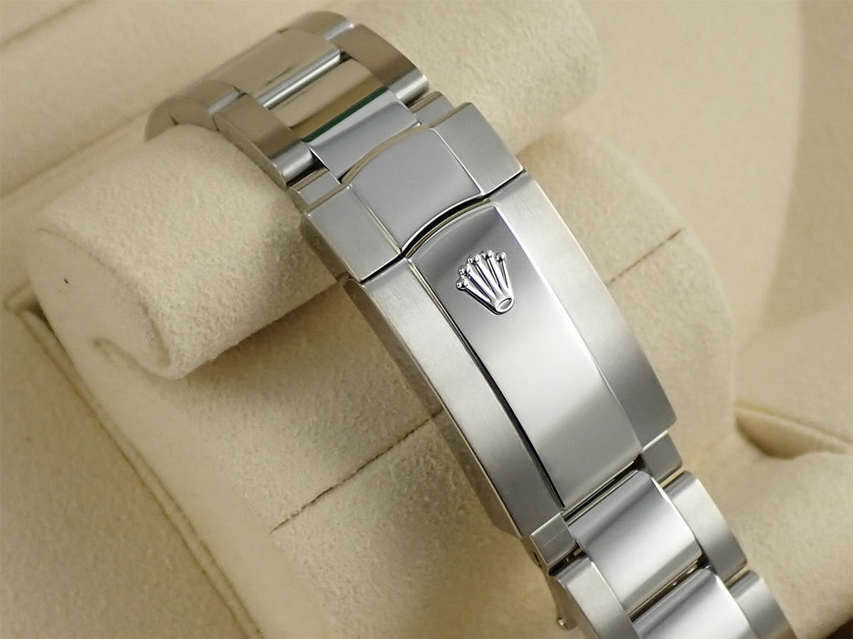 ロレックス ミルガウス Ref.116400GV Zブルー文字盤 美品 6JYLZPTZ
