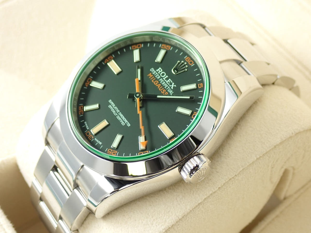 ロレックス ミルガウス Ref.116400GV ブラック文字盤 美品 SL0A1HAK
