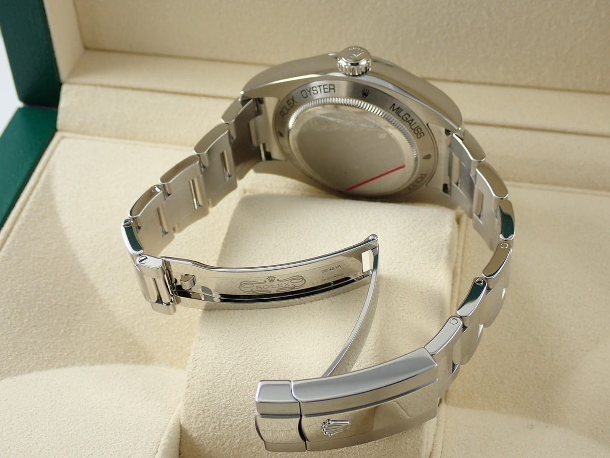ロレックス ミルガウス Ref.116400GV ブラック文字盤 美品 SL0A1HAK