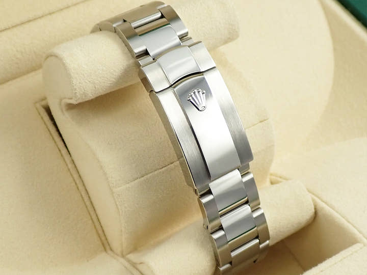 ロレックス ミルガウス Ref.116400GV ステンレススチール Zブルー文字盤