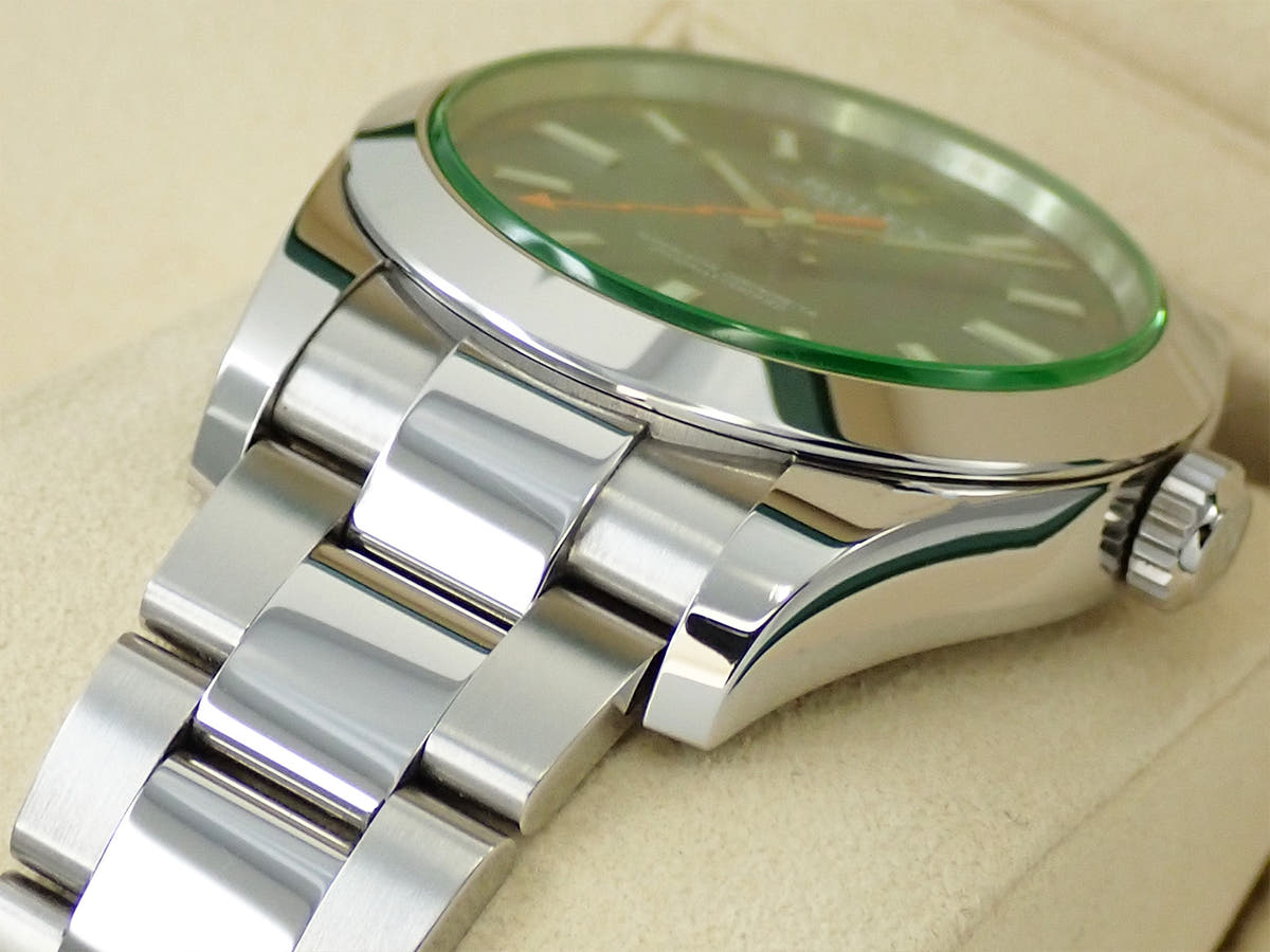 ロレックス ミルガウス Ref.116400GV Zブルー文字盤 中古 8VLJCC36