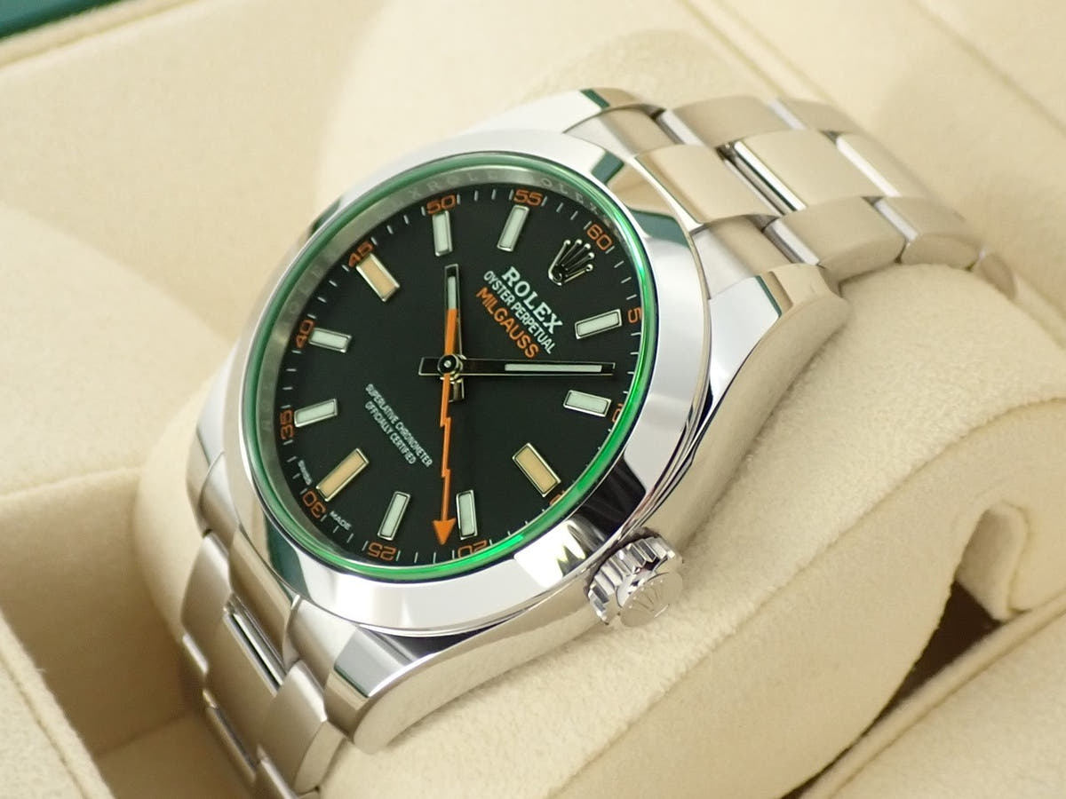 ロレックス ミルガウス Ref.116400GV ブラック文字盤 美品 818KKXKK