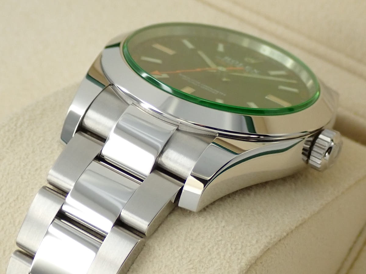 ロレックス ミルガウス Ref.116400GV ブラック文字盤 美品 818KKXKK