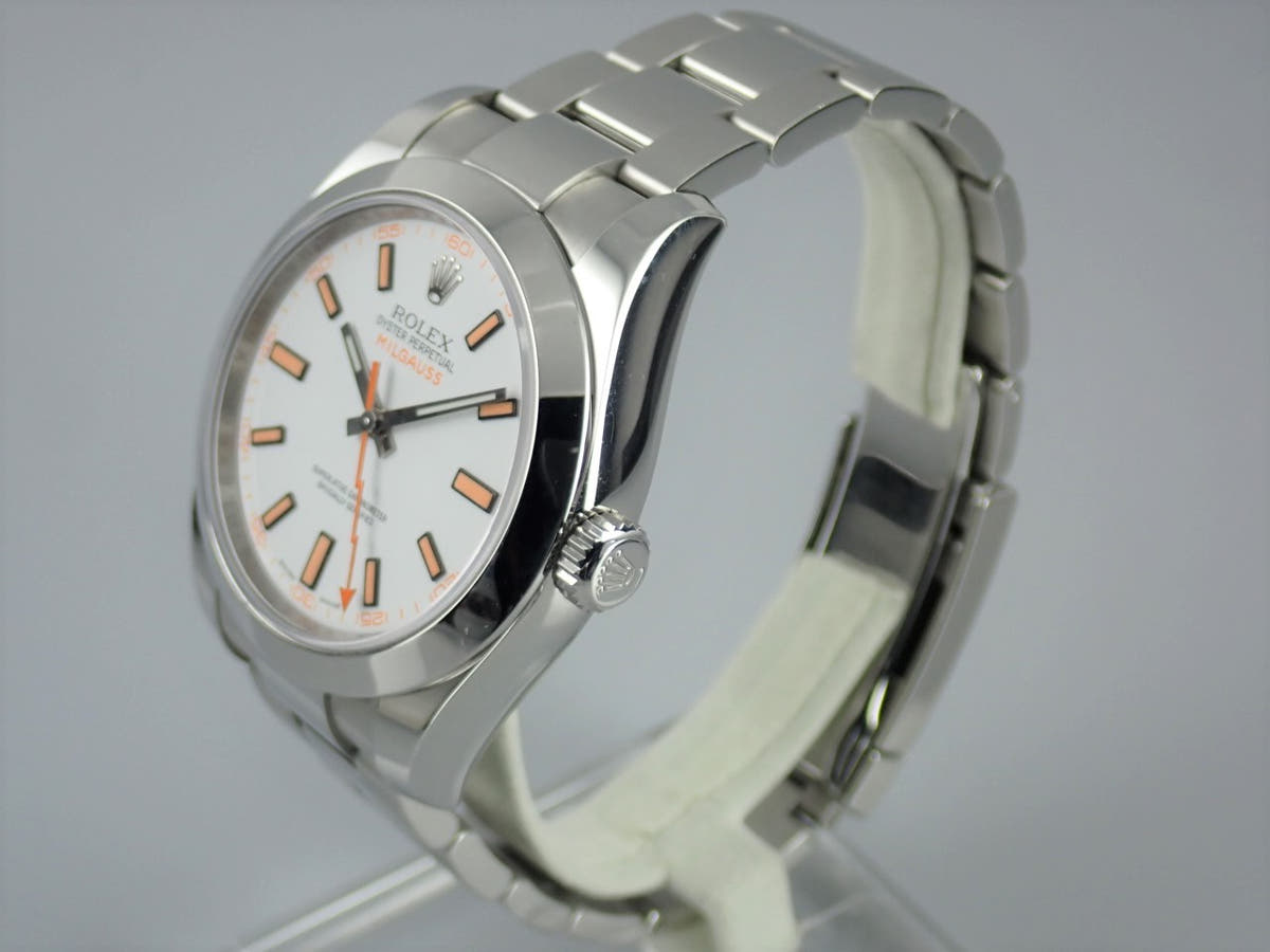 ロレックス ミルガウス Ref.116400 ホワイト文字盤 中古 milgauss-17