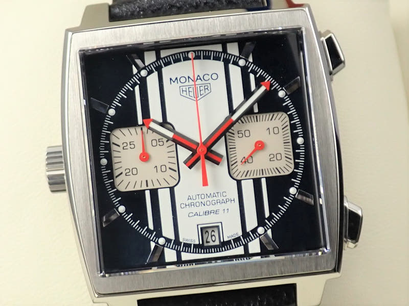 タグホイヤー モナコ Ref.CAW211D.FC6300 ブルー/ホワイト文字盤 美品 monaco-10