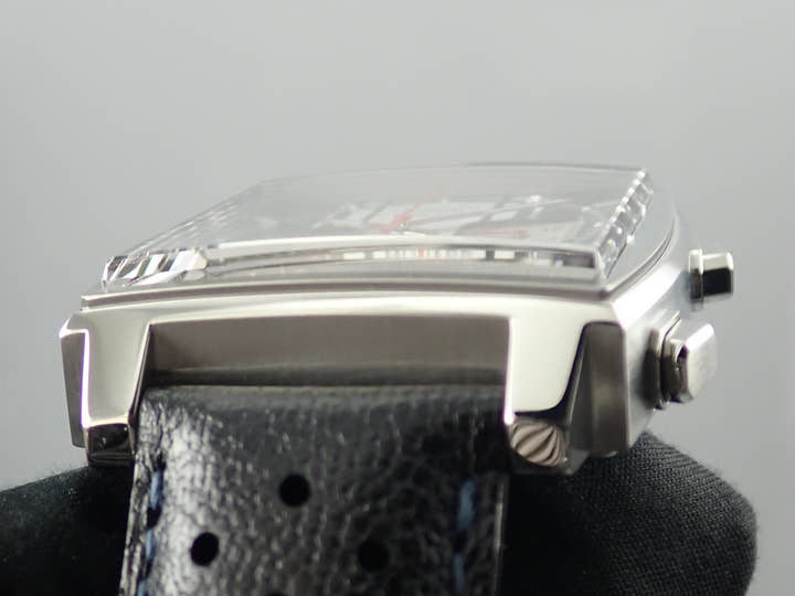 タグホイヤー モナコ Ref.CAW211D.FC6300 ブルー/ホワイト文字盤 美品 monaco-10