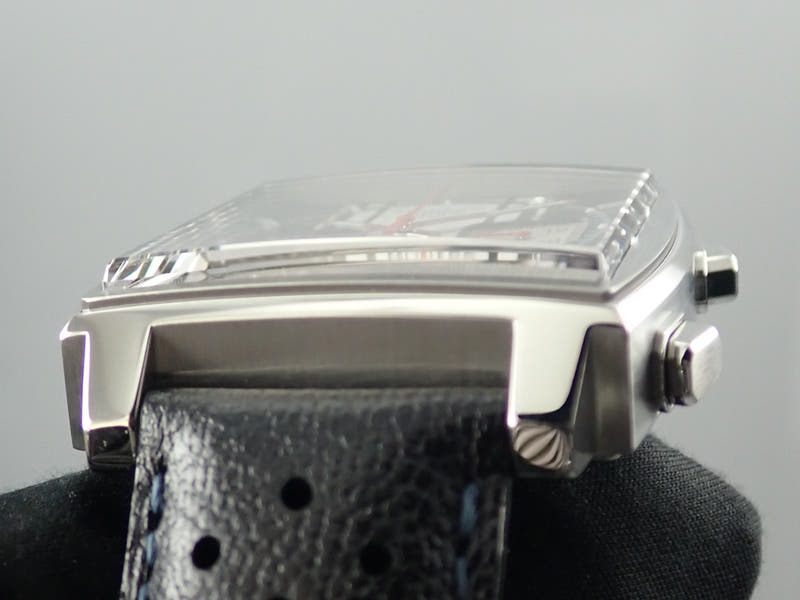 タグホイヤー モナコ Ref.CAW211D.FC6300 ブルー/ホワイト文字盤 美品 monaco-10