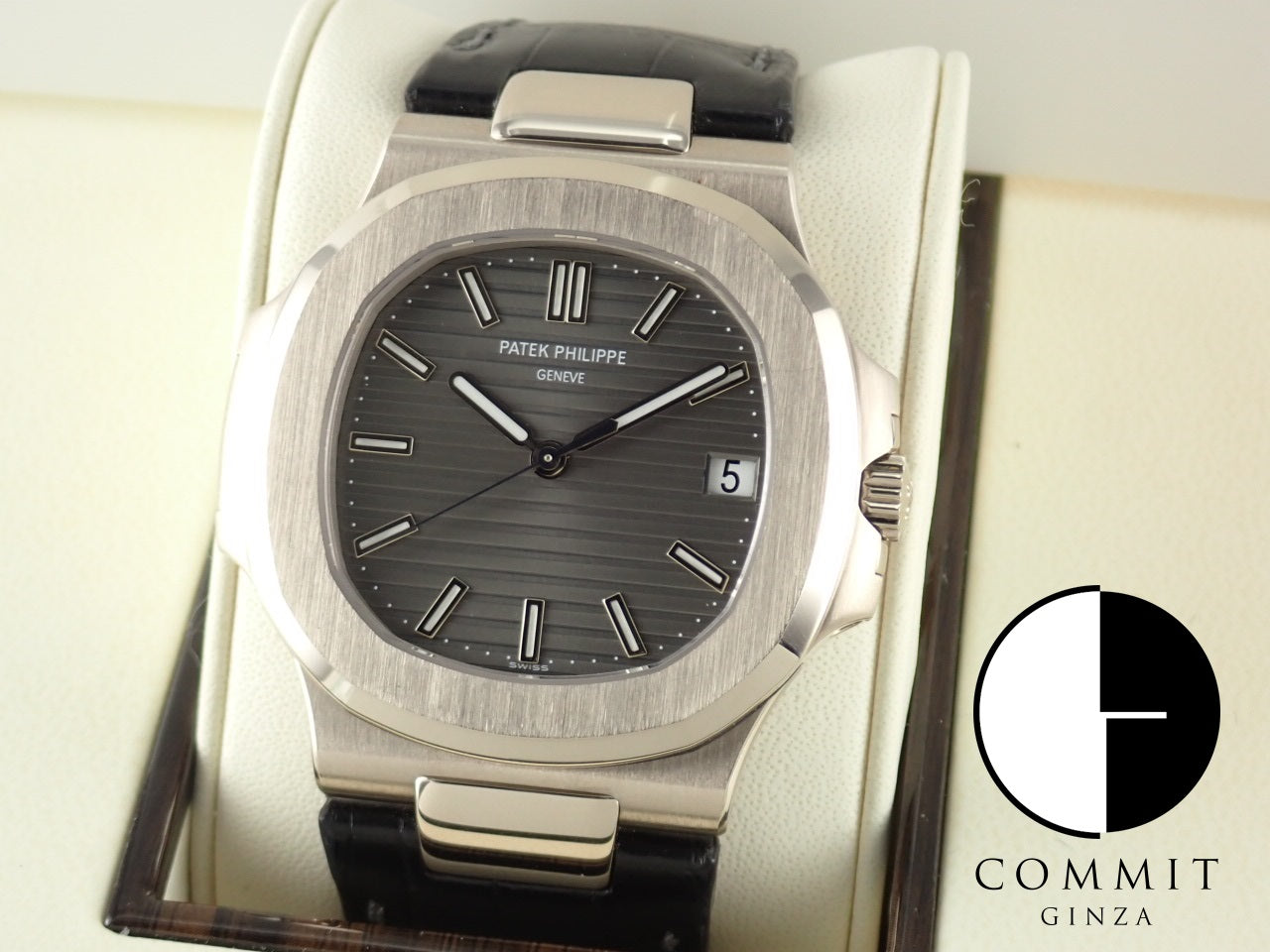 Patek Philippe Nautilus 18KWG &lt;Warranty, Box, etc.&gt;