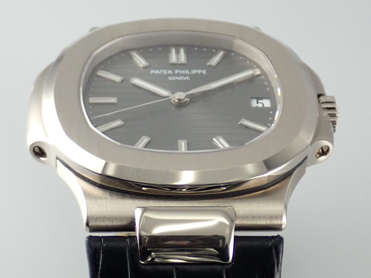 Patek Philippe Nautilus 18KWG &lt;Warranty, Box, etc.&gt;