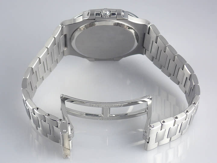 パテックフィリップ ノーチラス Ref.3710/1A-001 ブラック文字盤 中古 nautilus-108