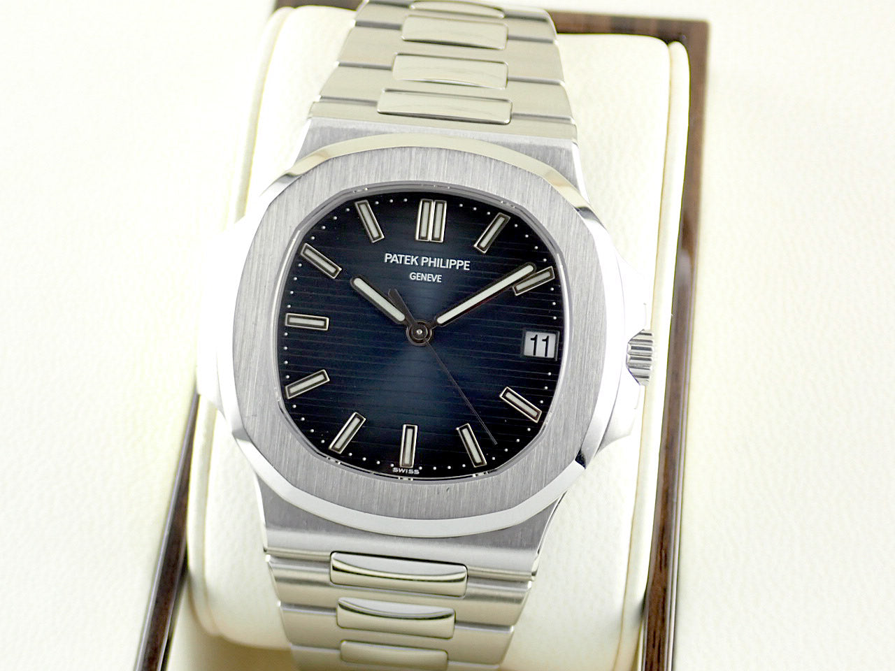 Patek Philippe Nautilus &lt;Archive Box&gt;