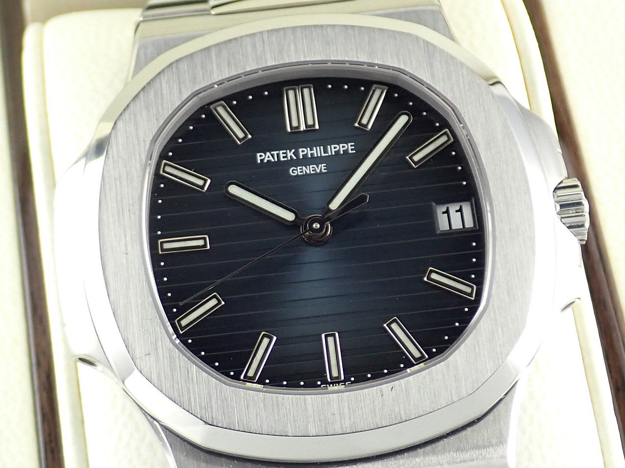 Patek Philippe Nautilus &lt;Archive Box&gt;