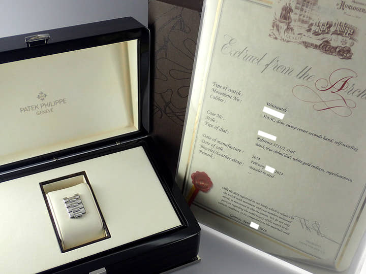 パテックフィリップ ノーチラス Ref.5711/1A-010 ブラックブルー文字盤 中古 nautilus-110