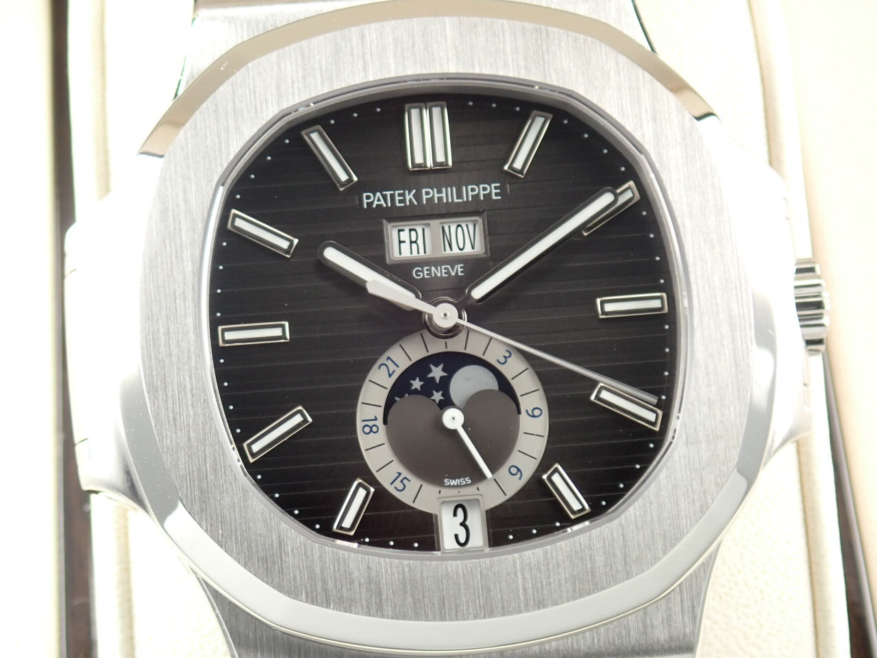 Patek Philippe Nautilus Annual Calendar Ref.5726/1A-001