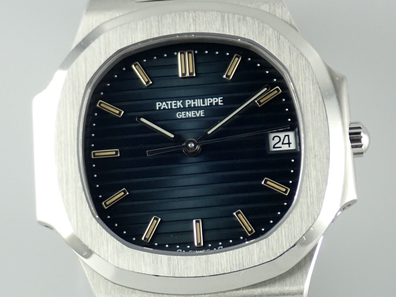 Patek Philippe Nautilus Quartz &lt;Warranty, Box, etc.&gt;