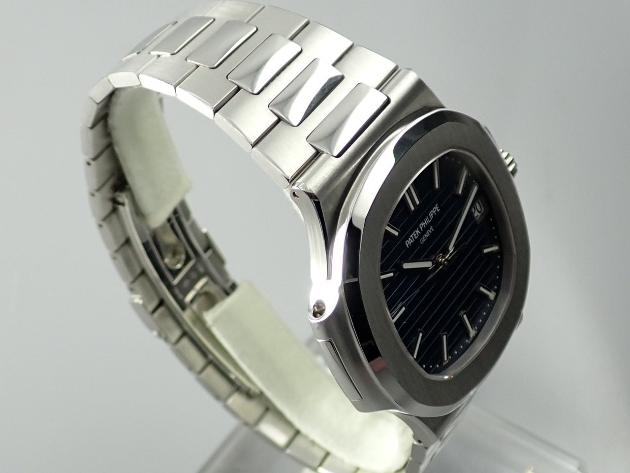 Patek Philippe Nautilus Large Size PT [Good Condition] &lt;Warranty, Box, etc.&gt;