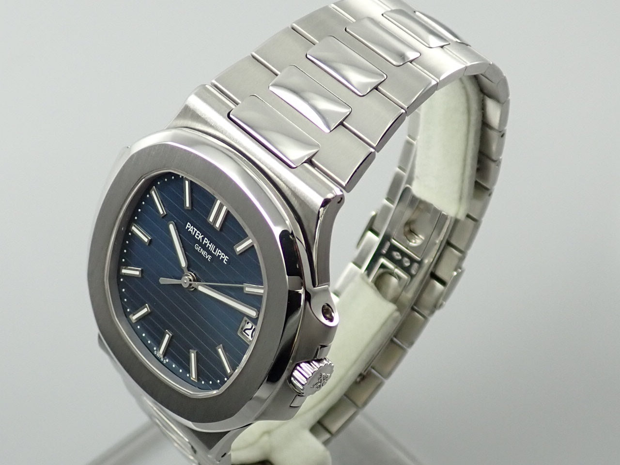 Patek Philippe Nautilus Large Size PT [Good Condition] &lt;Warranty, Box, etc.&gt;