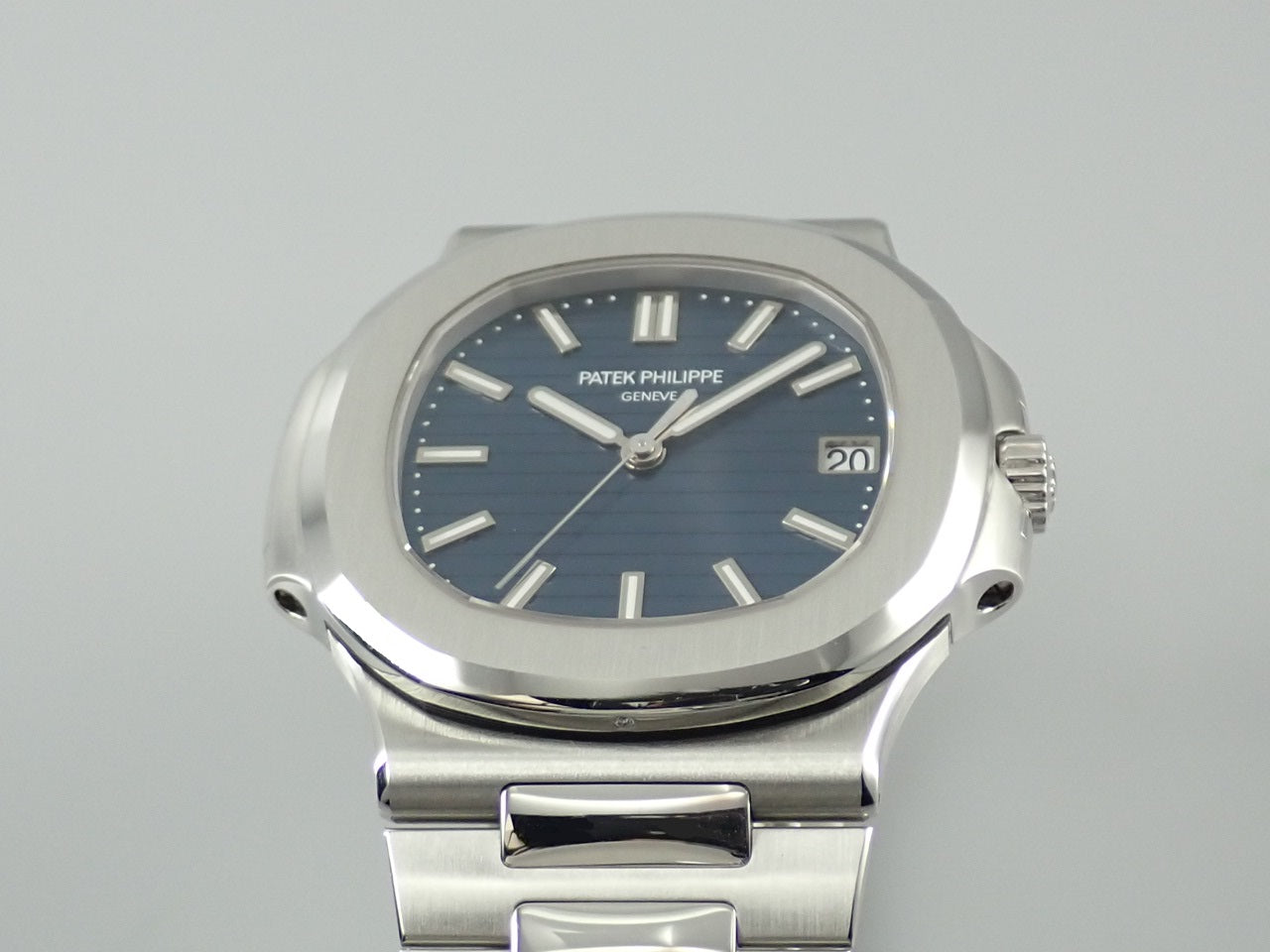 Patek Philippe Nautilus Large Size PT [Good Condition] &lt;Warranty, Box, etc.&gt;