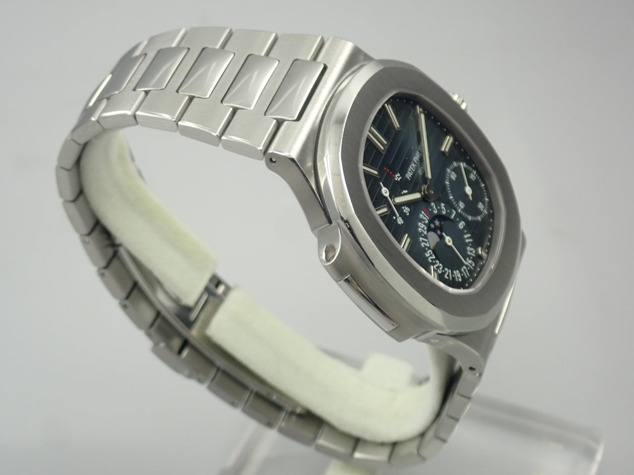 Patek Philippe Nautilus Petite Complication &lt;Warranty, Box, etc.&gt;