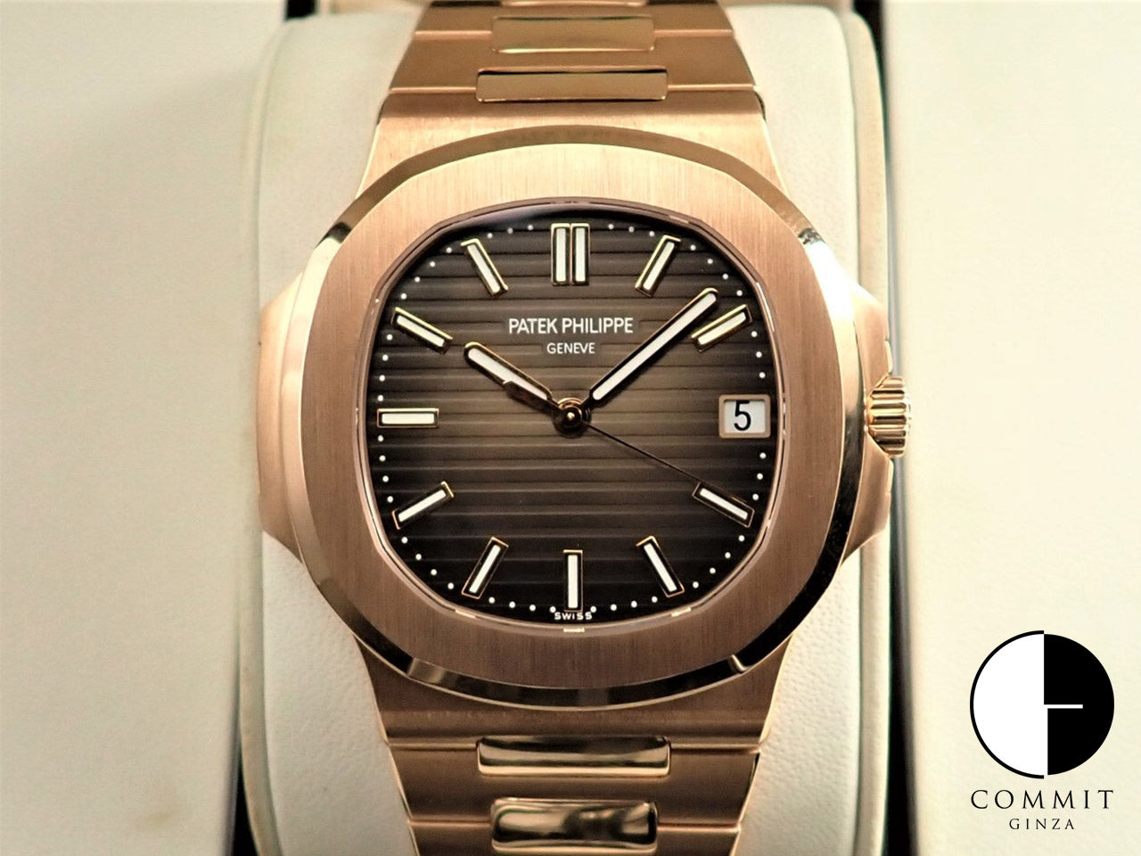 Patek Philippe Nautilus &lt;Warranty box and other details&gt;