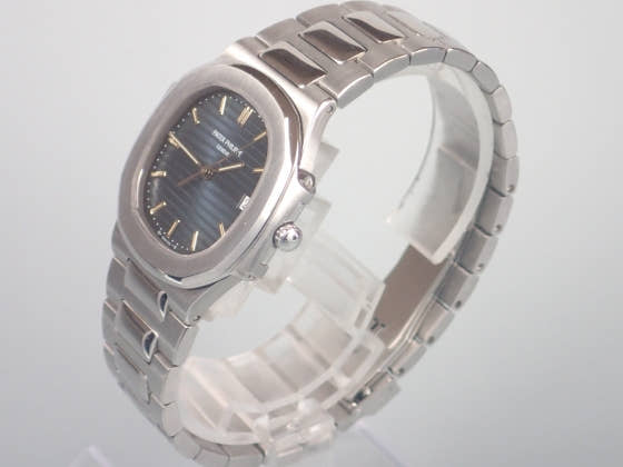 パテックフィリップ ノーチラス Ref.3900/1 ブルー文字盤 中古 nautilus-13