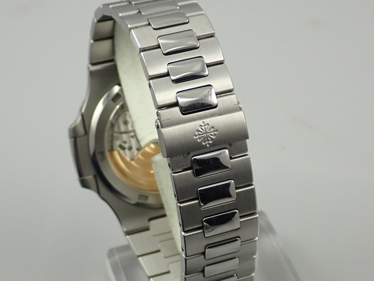 Patek Philippe Nautilus &lt;Warranty and other details&gt;