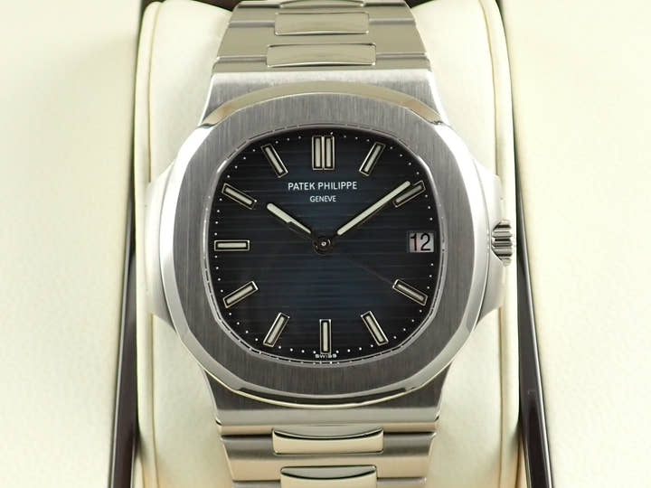 Patek Philippe Nautilus <Warranty box and other details>