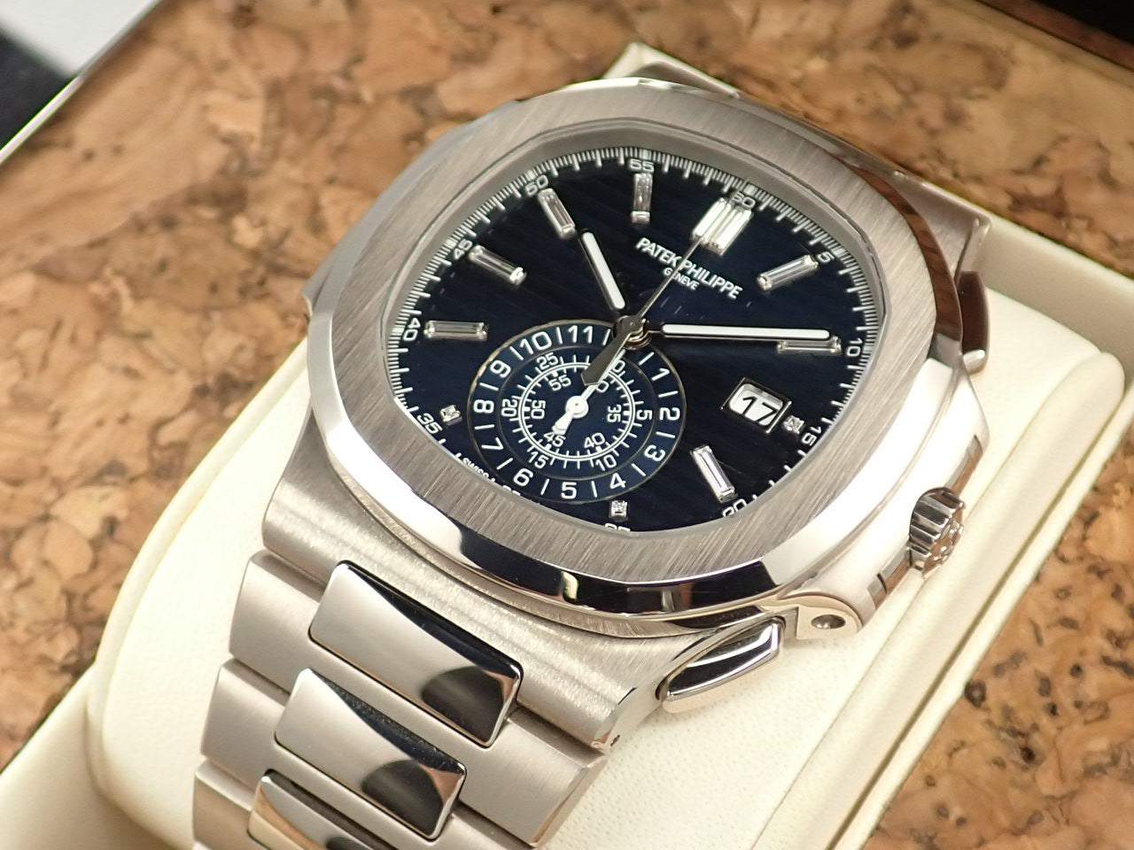 Patek Philippe Nautilus Chronograph 40th Anniversary &lt;Warranty Box and Others&gt;