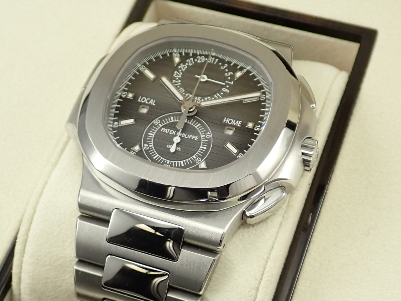 Patek Philippe Nautilus Travel Time Chronograph &lt;Warranty Box and Others&gt;