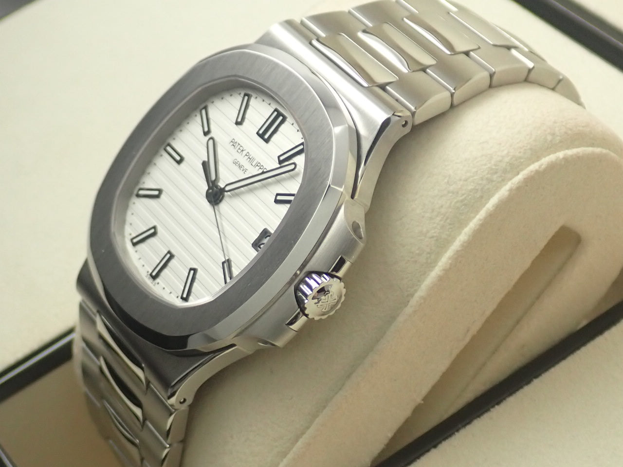 Patek Philippe Nautilus &lt;Warranty box etc.&gt;