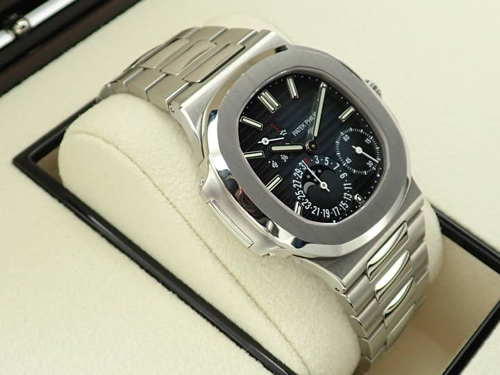 Patek Philippe Nautilus Petite Complication <Warranty Box and Others>