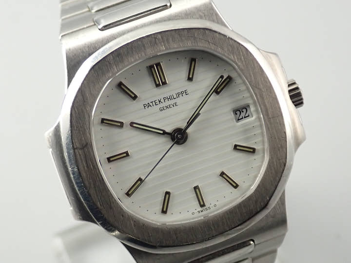 パテックフィリップ ノーチラス Ref.3800/1 ステンレススチール ホワイト文字盤