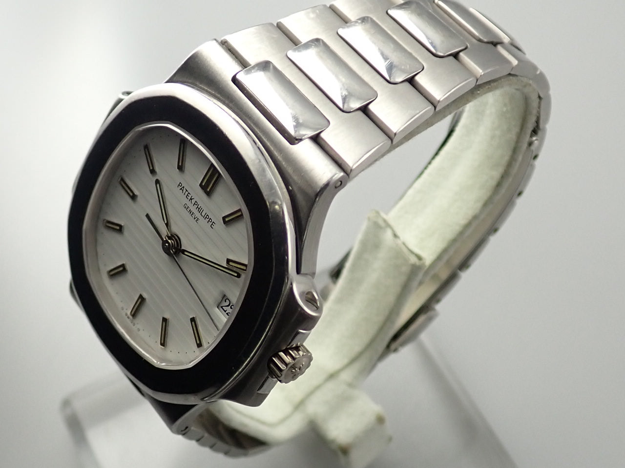 Patek Philippe Nautilus &lt;Others&gt;