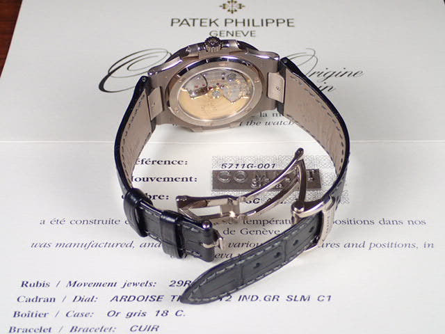 パテックフィリップ ノーチラス Ref.5711G グレー文字盤 中古 nautilus-18