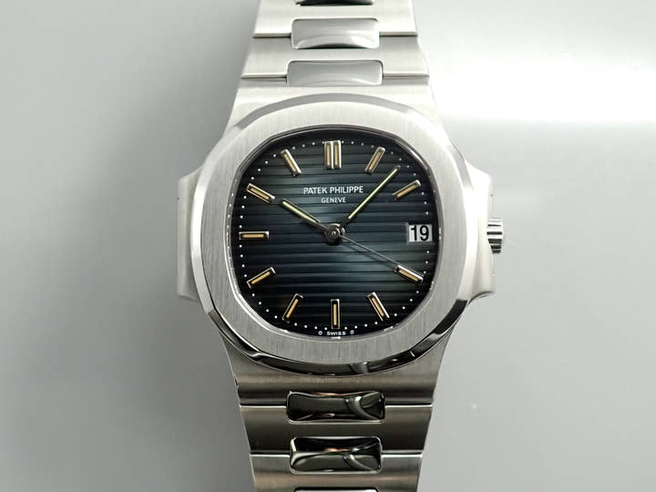 パテックフィリップ ノーチラス Ref.3800/1A-010 ステンレススチール ブルー文字盤