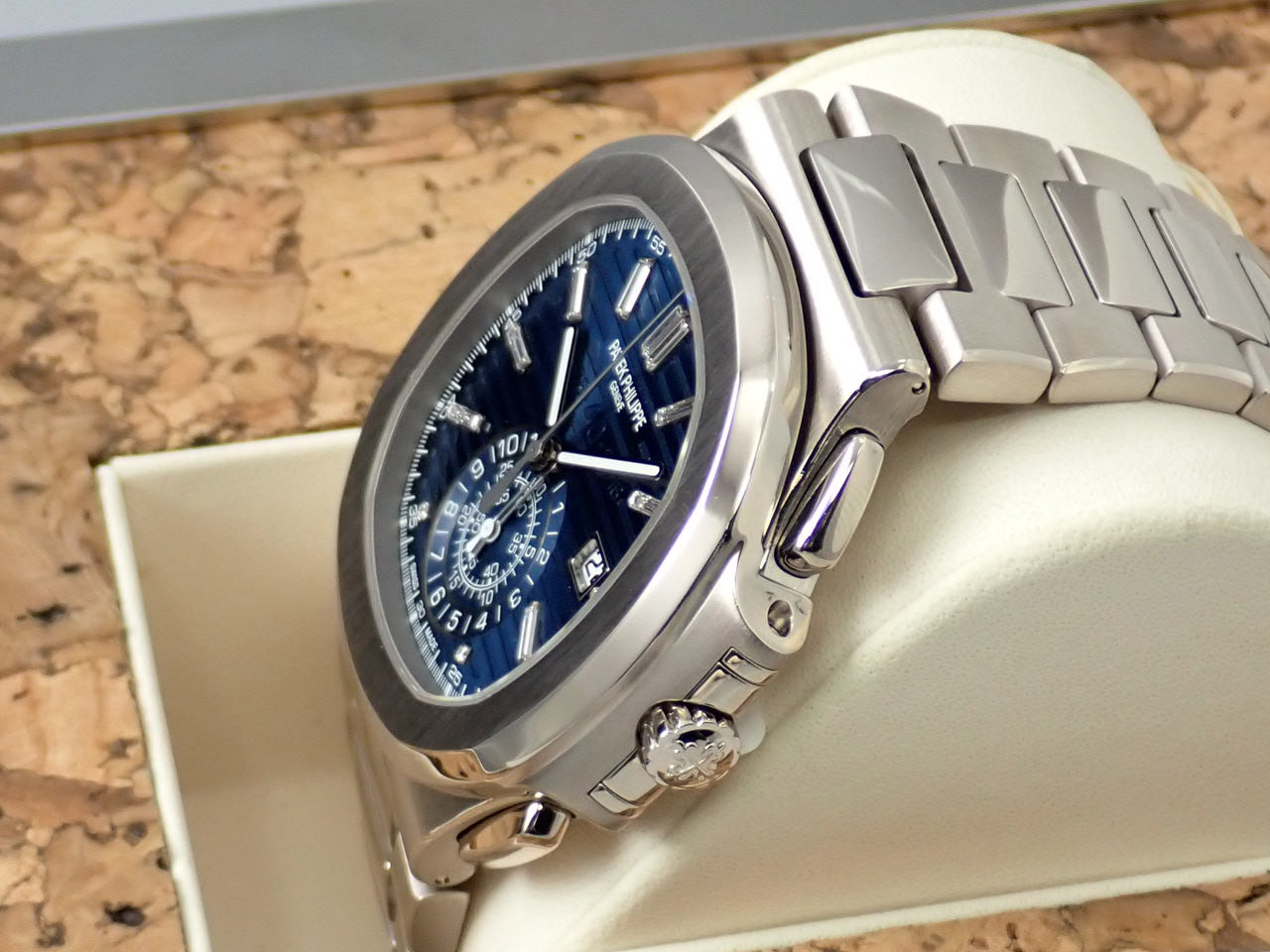 Patek Philippe Nautilus Chronograph &lt;Warranty Box and Others&gt;