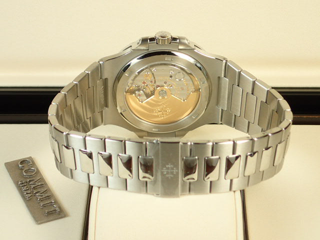 Patek Philippe Nautilus [Unused]