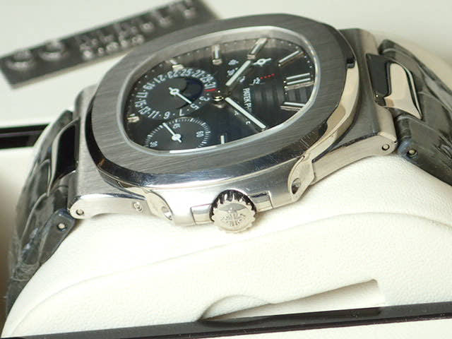 パテックフィリップ ノーチラス Ref.5712G-001 グレー文字盤 中古 nautilus-23