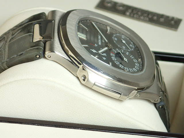 パテックフィリップ ノーチラス Ref.5712G-001 グレー文字盤 中古 nautilus-23