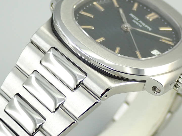パテックフィリップ ノーチラス Ref.3800/1A-010 ステンレススチール ブルー文字盤